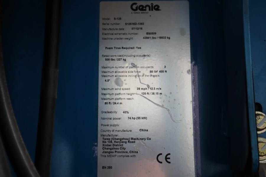 Teleskoparbeitsbühne Türe ait Genie S125 Valid inspection, *Guarantee! Diesel, 4x4x4 D, Gebrauchtmaschine içinde Groenlo (resim 7)