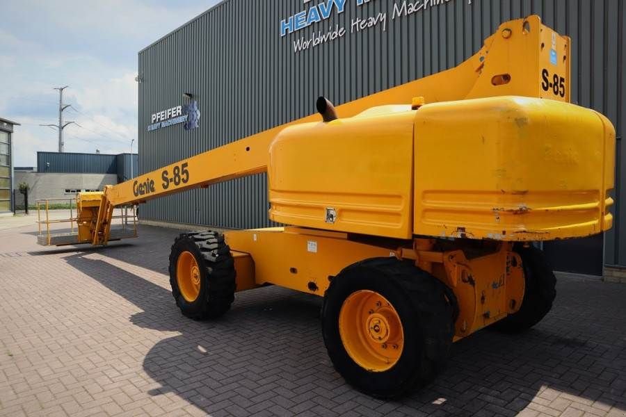 Teleskoparbeitsbühne del tipo Genie S85 Diesel, 4x4 Drive, 27.7m Working Height, Conti, Gebrauchtmaschine en Groenlo (Imagen 8)