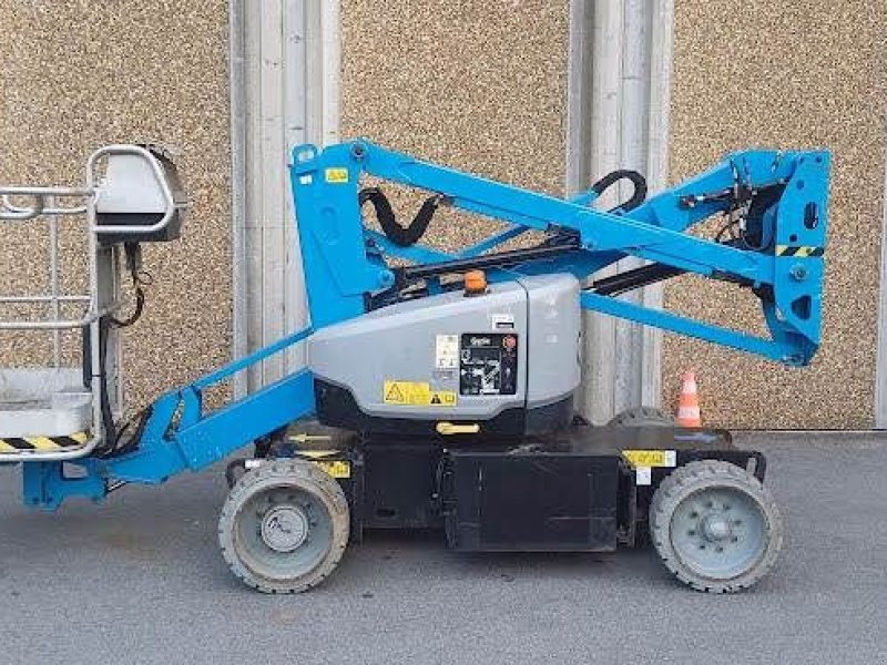 Teleskoparbeitsbühne типа Genie Z-33/18, Gebrauchtmaschine в Waregem