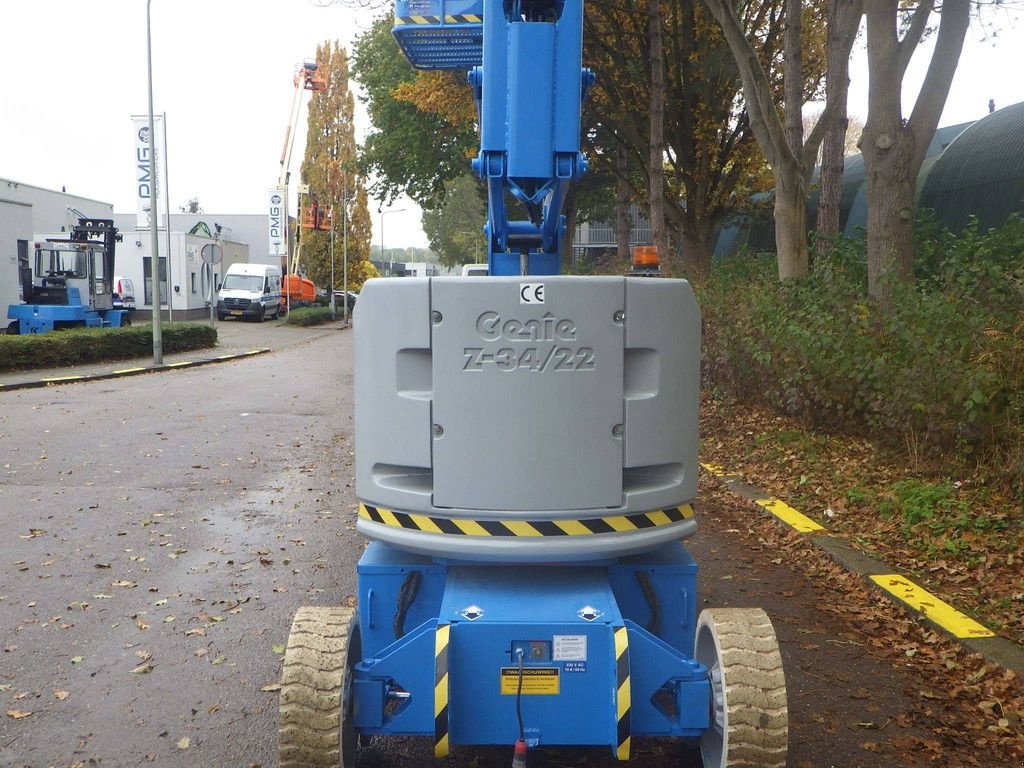 Teleskoparbeitsbühne des Typs Genie Z-34/22DC, Gebrauchtmaschine in Antwerpen (Bild 11)