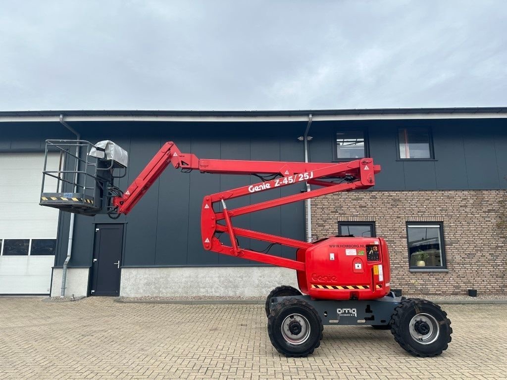 Teleskoparbeitsbühne a típus Genie Z45 / 25 J RT Deutz Diesel 16 meter werkhoogte 4x4 Knikarm Hoogw, Gebrauchtmaschine ekkor: VEEN (Kép 2)