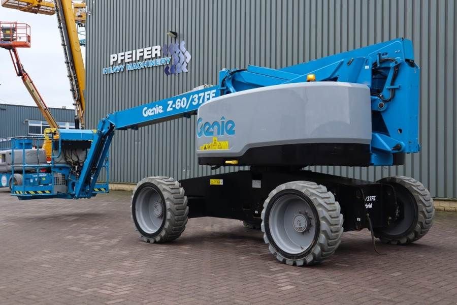 Teleskoparbeitsbühne del tipo Genie Z60/37FE Valid Inspection, *Guarantee! Hybrid, 4x4, Gebrauchtmaschine In Groenlo (Immagine 10)