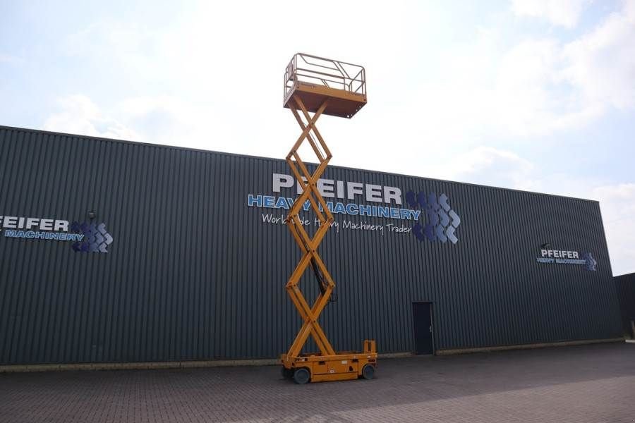 Teleskoparbeitsbühne tip Haulotte COMPACT 10 Electric, 10m Working Height, 450kg Cap, Gebrauchtmaschine in Groenlo (Poză 2)