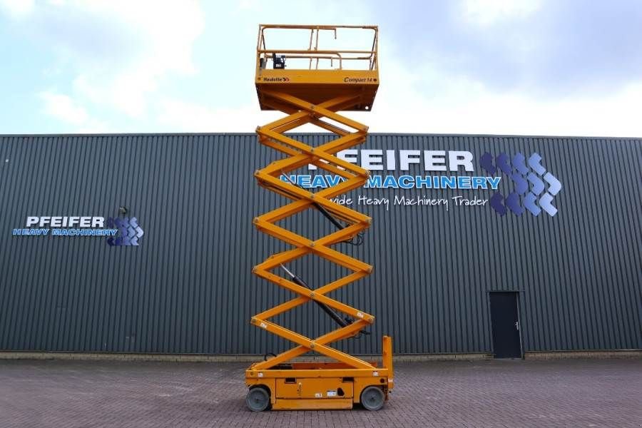 Teleskoparbeitsbühne Türe ait Haulotte Compact 14 Electric, 14m Working Height, 350kg Cap, Gebrauchtmaschine içinde Groenlo (resim 3)