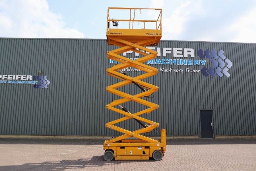 Teleskoparbeitsbühne typu Haulotte Compact 14 Electric, 4x2 Drive, 14m Working Height, Gebrauchtmaschine w Groenlo (Zdjęcie 5)