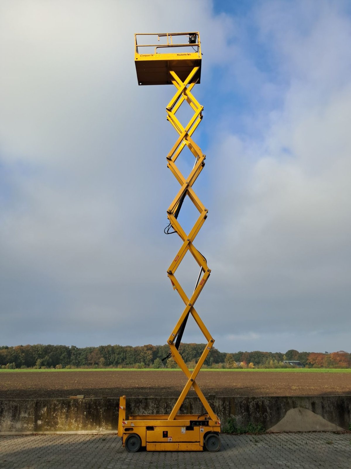 Teleskoparbeitsbühne del tipo Haulotte Compact 14, Gebrauchtmaschine en Haaksbergen (Imagen 9)