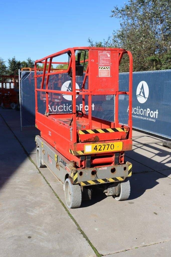 Teleskoparbeitsbühne du type Haulotte Compact 8, Gebrauchtmaschine en Antwerpen (Photo 4)