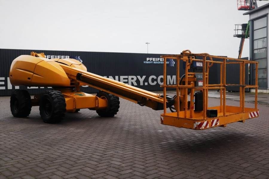 Teleskoparbeitsbühne van het type Haulotte H14TX Diesel, 4x4 Drive, 14m Working Height, 10.7m, Gebrauchtmaschine in Groenlo (Foto 8)