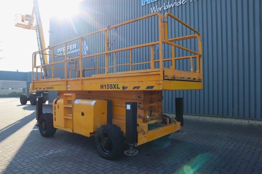 Teleskoparbeitsbühne типа Haulotte H15SXL Diesel, 4x4 Drive, 15m Working Height, 500k, Gebrauchtmaschine в Groenlo (Фотография 10)