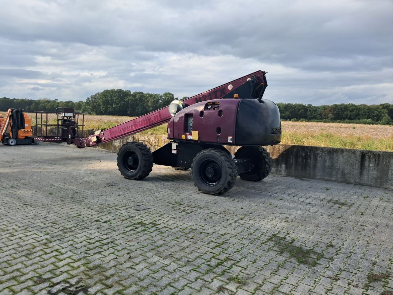 Teleskoparbeitsbühne du type Haulotte H21TX, Gebrauchtmaschine en Haaksbergen (Photo 2)