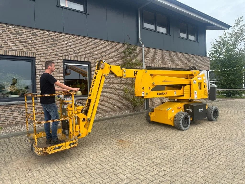 Teleskoparbeitsbühne van het type Haulotte HA15IP 15 meter werkhoogte Knikarm Elektra Hoogwerker as New ! A, Gebrauchtmaschine in VEEN (Foto 7)