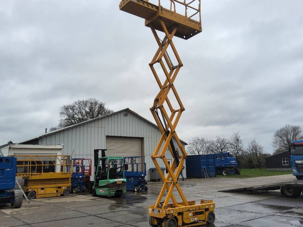 Teleskoparbeitsbühne типа Haulotte Optimum 8 schaarhoogwerker 8m scissorlift, Gebrauchtmaschine в Hooge mierde (Фотография 8)