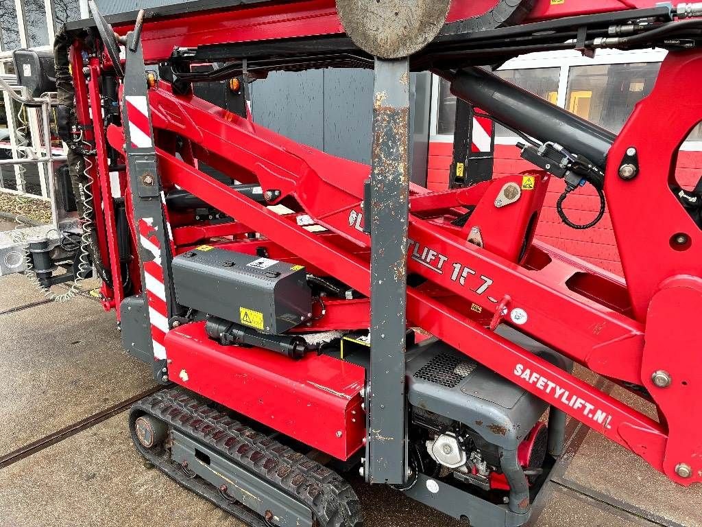 Teleskoparbeitsbühne van het type Hinowa Lightlift 15.70 III S performance hoogwerker, Gebrauchtmaschine in 't Harde (Foto 8)