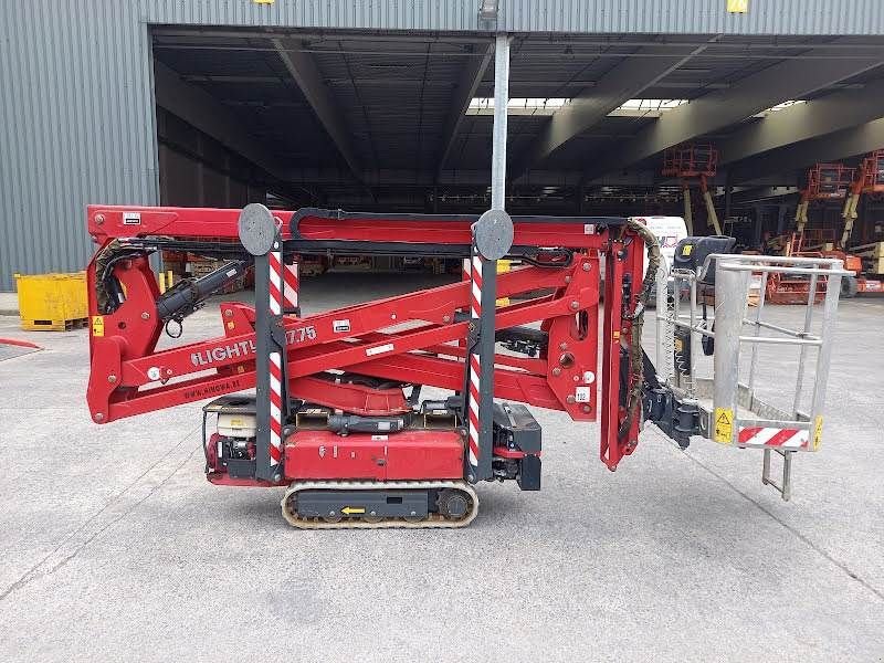 Teleskoparbeitsbühne del tipo Hinowa LIGHTLIFT 17.75 IIIS, Gebrauchtmaschine en Waregem (Imagen 5)