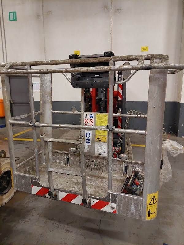 Teleskoparbeitsbühne tipa Hinowa LIGHTLIFT 17.75 IIIS, Gebrauchtmaschine u Waregem (Slika 10)