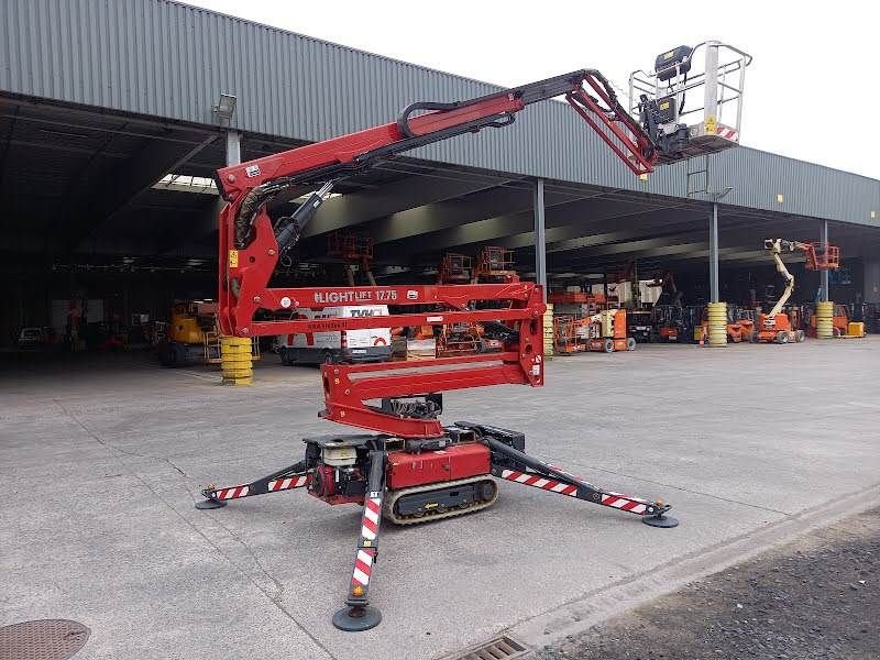 Teleskoparbeitsbühne of the type Hinowa LIGHTLIFT 17.75 IIIS, Gebrauchtmaschine in Waregem (Picture 2)