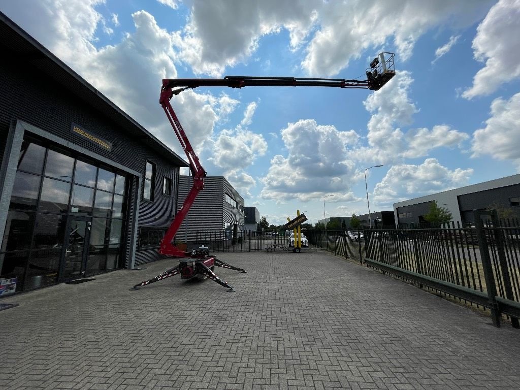 Teleskoparbeitsbühne van het type Hinowa Lightlift 20.10, Gebrauchtmaschine in WIJCHEN (Foto 2)