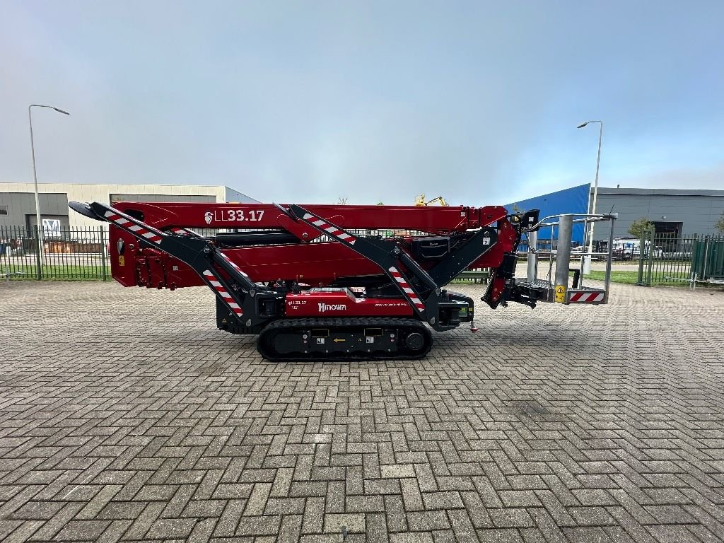 Teleskoparbeitsbühne van het type Hinowa Lightlift 33.17, Neumaschine in WIJCHEN (Foto 10)