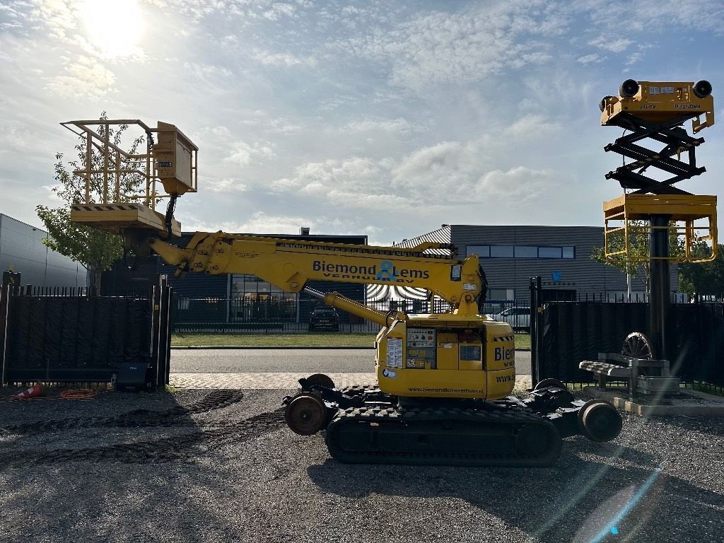 Teleskoparbeitsbühne typu Hitachi HX 99 B-2 railroad, Gebrauchtmaschine w WIJCHEN (Zdjęcie 3)