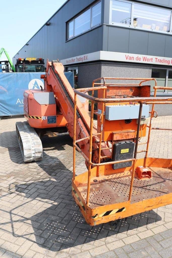 Teleskoparbeitsbühne du type Hitachi HX99B-2, Gebrauchtmaschine en Antwerpen (Photo 7)