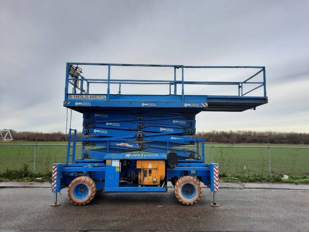 Teleskoparbeitsbühne a típus Holland Lift B 195 DL 25, Gebrauchtmaschine ekkor: Sittard (Kép 4)