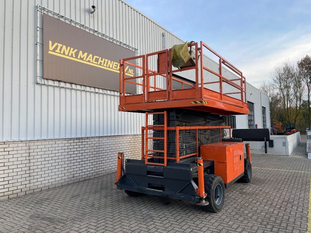 Teleskoparbeitsbühne van het type Holland Lift Combistar B-195DL25 4WD p/n, Gebrauchtmaschine in WIJCHEN (Foto 2)