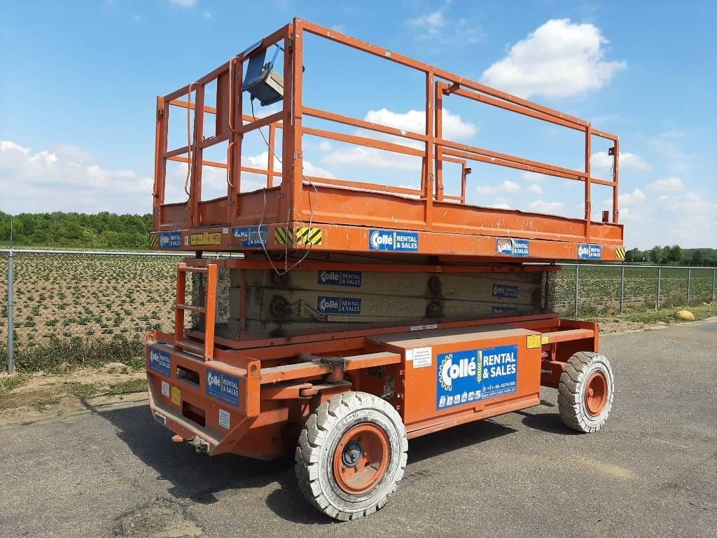 Teleskoparbeitsbühne van het type Holland Lift Q 135 EL 24, Gebrauchtmaschine in Sittard (Foto 2)