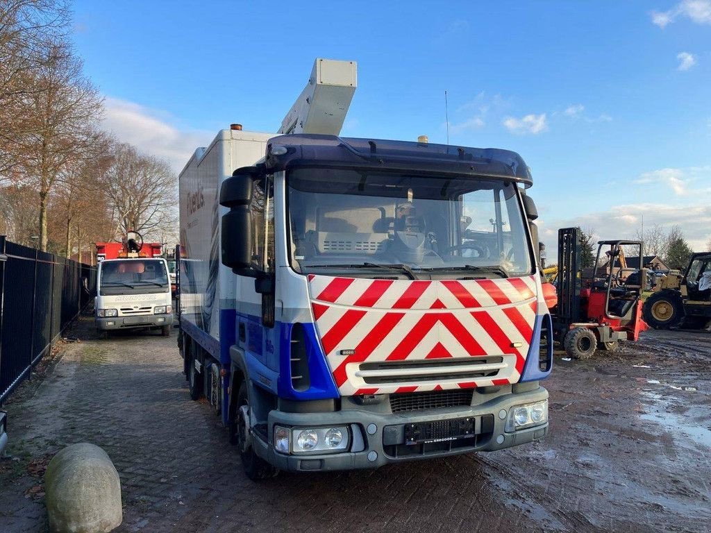 Teleskoparbeitsbühne typu Iveco Eurocargo 90E/3.6 Comet 112TAL, Gebrauchtmaschine v Antwerpen (Obrázek 8)