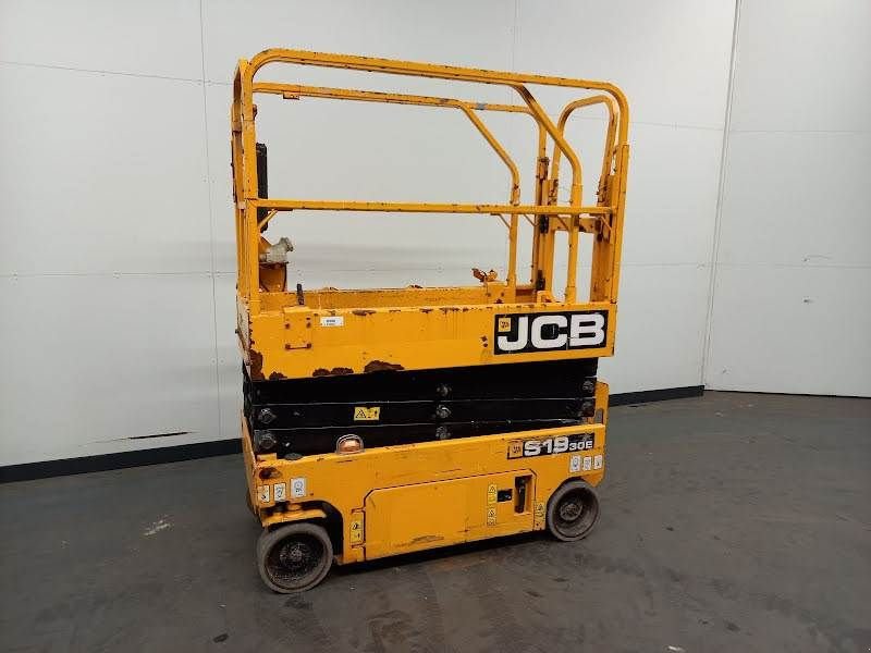 Teleskoparbeitsbühne tip JCB S1930E, Gebrauchtmaschine in Waregem (Poză 1)