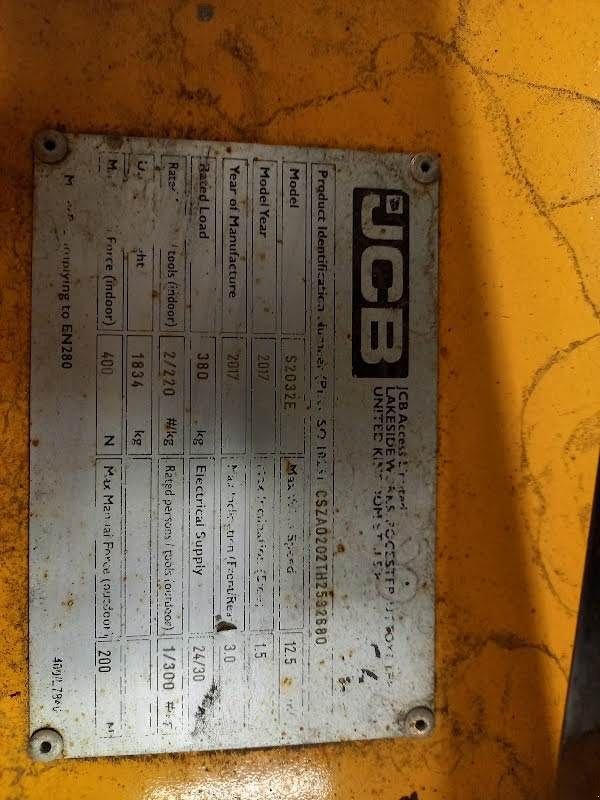 Teleskoparbeitsbühne tip JCB S2032E, Gebrauchtmaschine in Waregem (Poză 8)