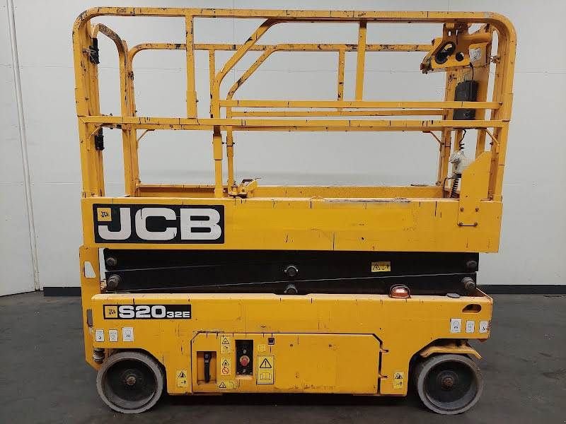 Teleskoparbeitsbühne του τύπου JCB S2032E, Gebrauchtmaschine σε Waregem (Φωτογραφία 1)