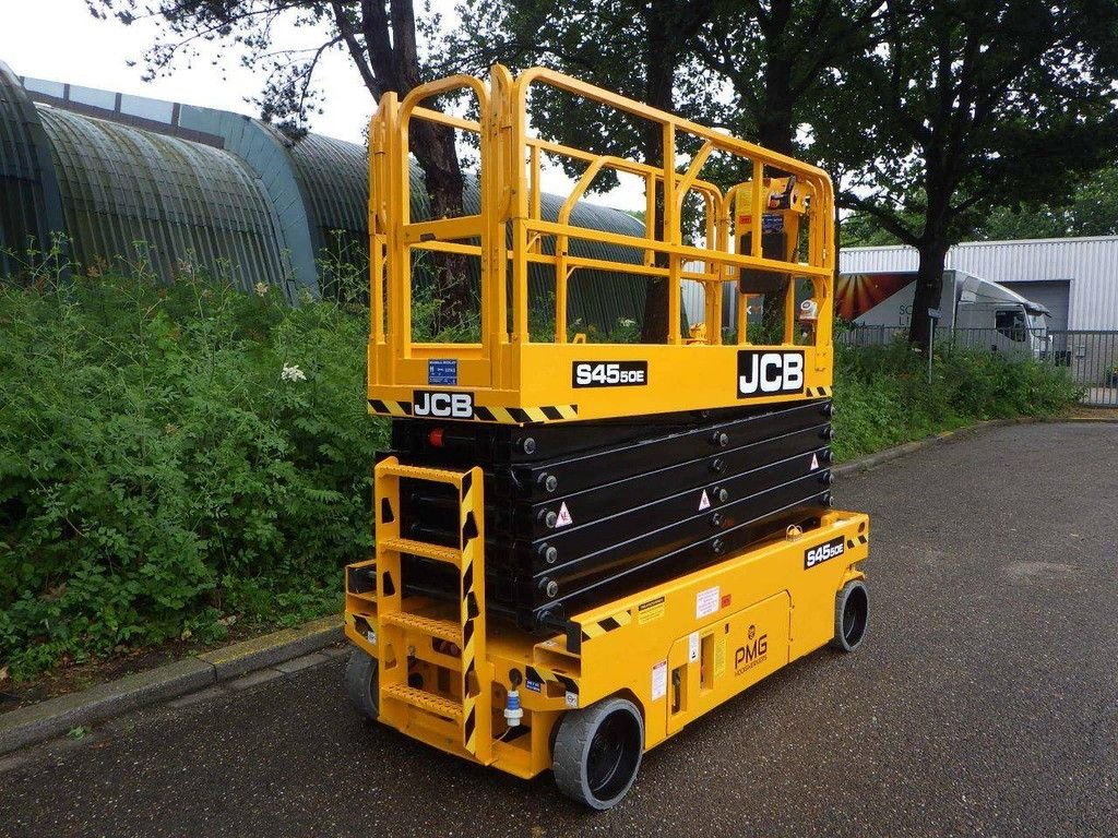 Teleskoparbeitsbühne of the type JCB S4550E, Gebrauchtmaschine in Antwerpen (Picture 2)