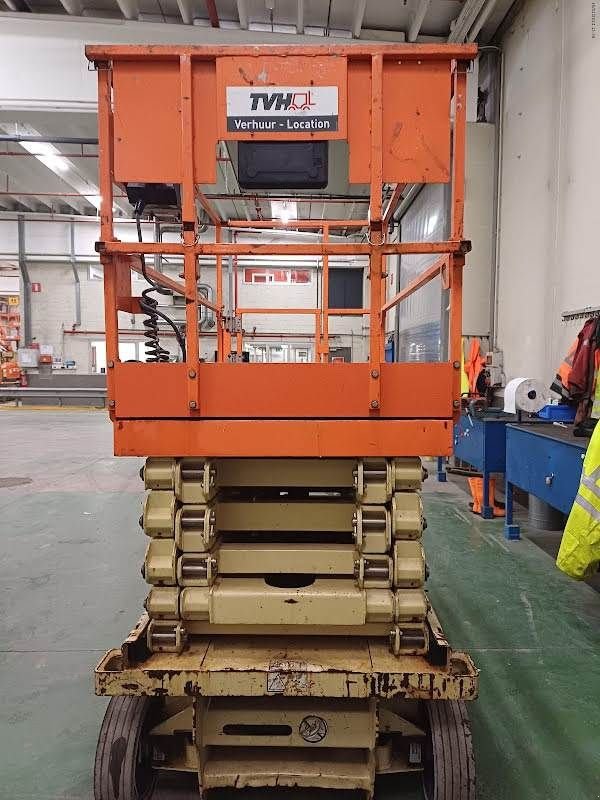 Teleskoparbeitsbühne du type JLG 10RS, Gebrauchtmaschine en Waregem (Photo 4)