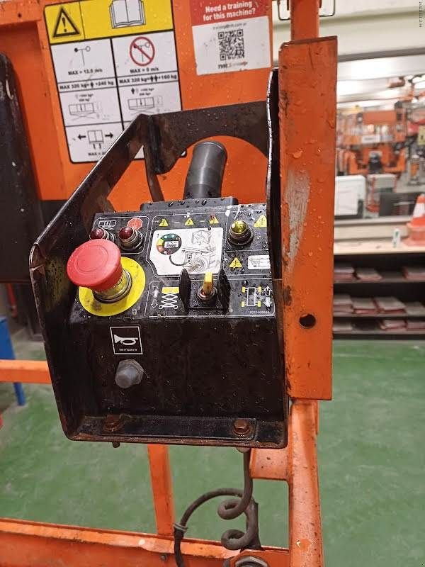 Teleskoparbeitsbühne du type JLG 10RS, Gebrauchtmaschine en Waregem (Photo 6)