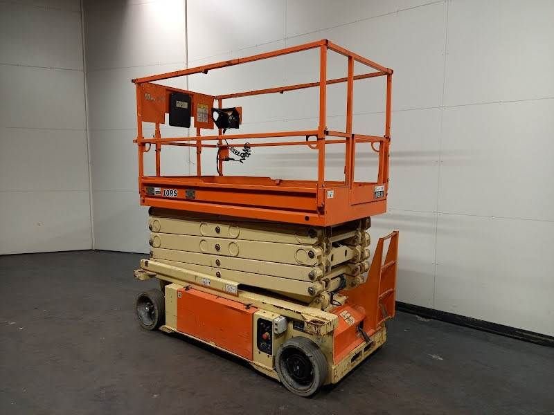 Teleskoparbeitsbühne du type JLG 10RS, Gebrauchtmaschine en Waregem (Photo 3)