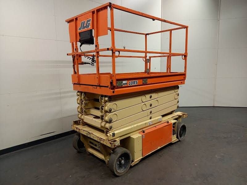 Teleskoparbeitsbühne du type JLG 10RS, Gebrauchtmaschine en Waregem (Photo 2)