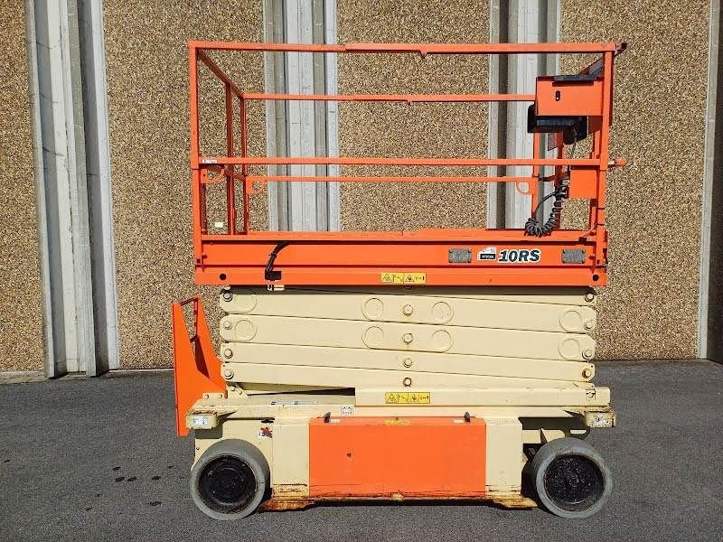 Teleskoparbeitsbühne du type JLG 10RS, Gebrauchtmaschine en Waregem (Photo 1)