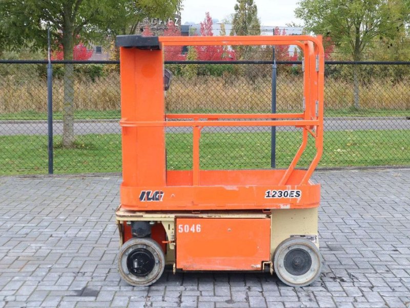 Teleskoparbeitsbühne za tip JLG 1230 ES 5.7 METER 230 KG, Gebrauchtmaschine u Marknesse