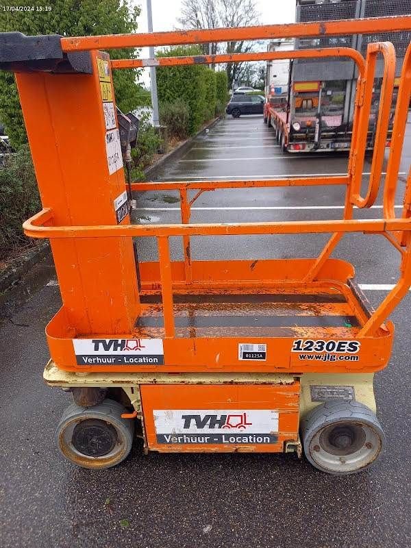 Teleskoparbeitsbühne tip JLG 1230ES, Gebrauchtmaschine in Waregem (Poză 1)