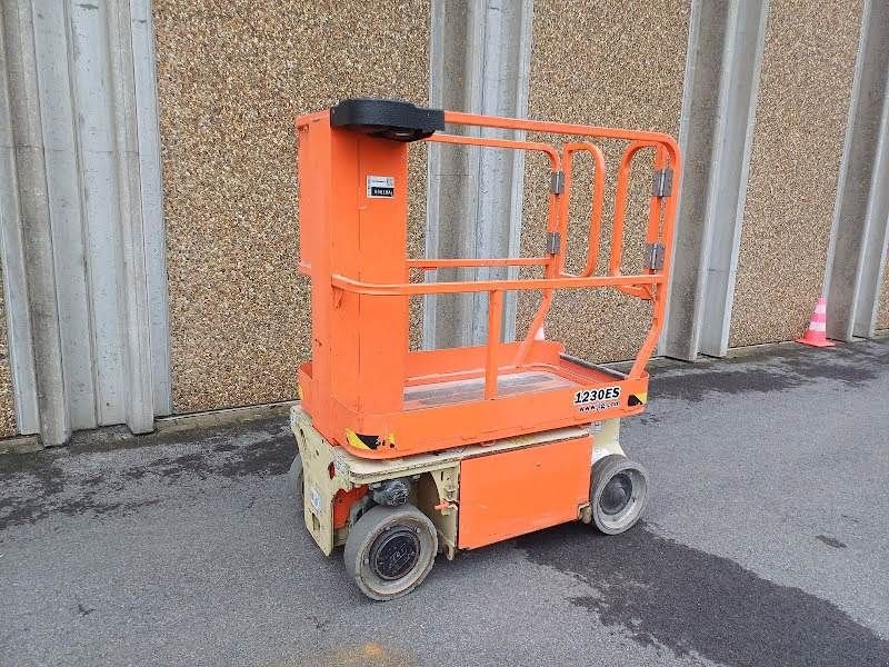 Teleskoparbeitsbühne van het type JLG 1230ES, Gebrauchtmaschine in Waregem