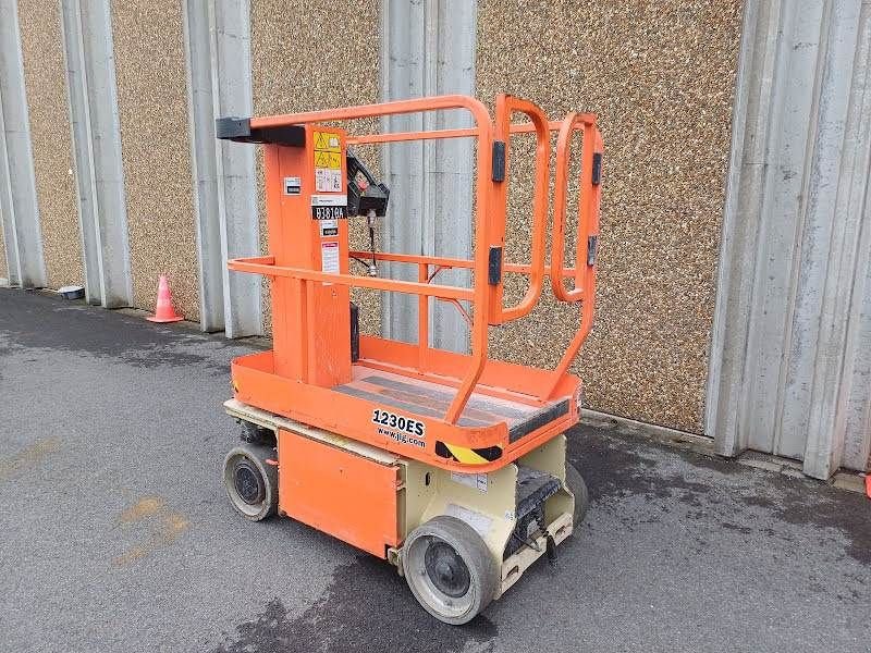 Teleskoparbeitsbühne tip JLG 1230ES, Gebrauchtmaschine in Waregem (Poză 2)