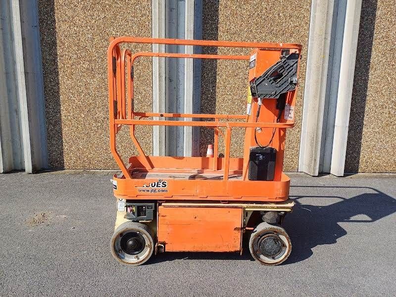 Teleskoparbeitsbühne des Typs JLG 1230ES, Gebrauchtmaschine in Waregem (Bild 1)