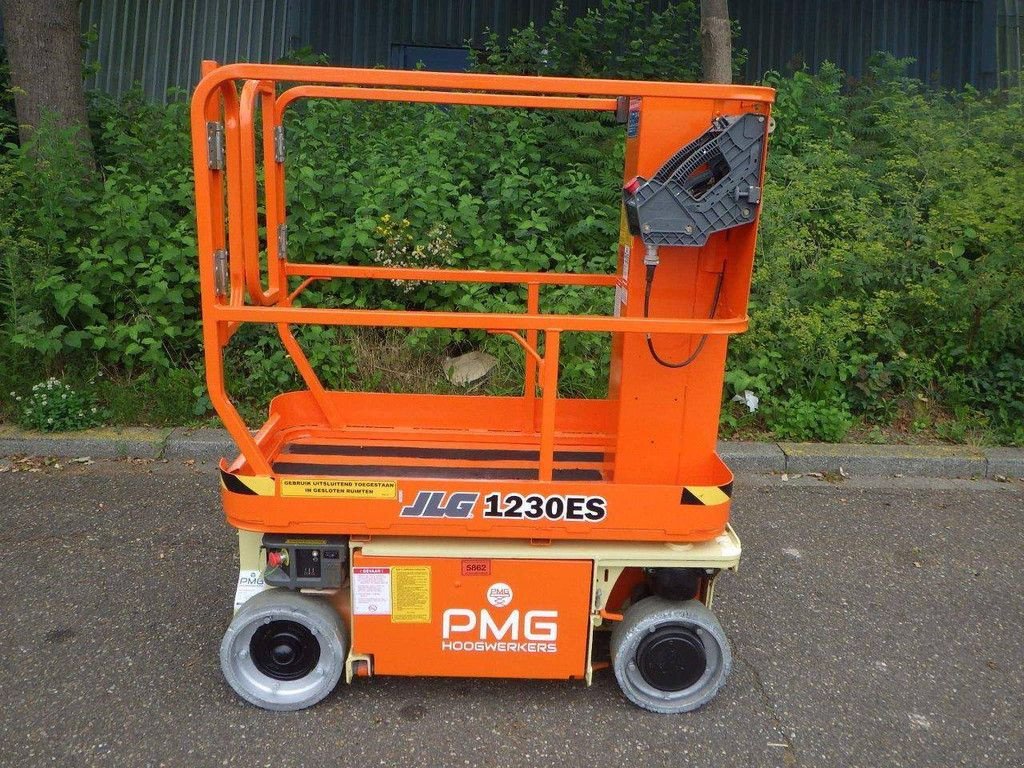 Teleskoparbeitsbühne du type JLG 1230ES, Gebrauchtmaschine en Antwerpen (Photo 1)