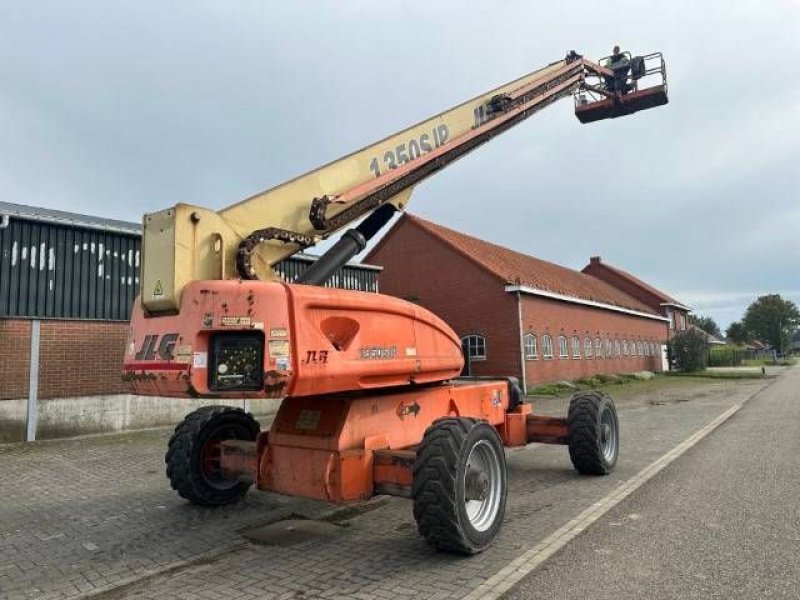 Teleskoparbeitsbühne des Typs JLG 1350 SJP, Gebrauchtmaschine in Roosendaal (Bild 9)