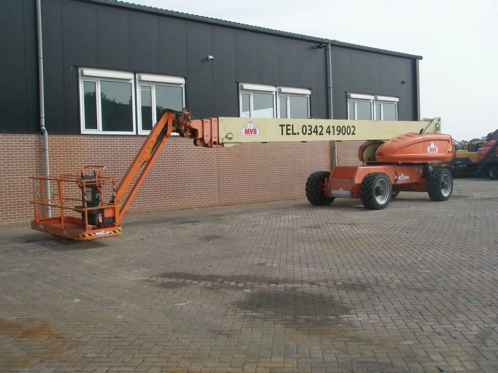 Teleskoparbeitsbühne of the type JLG 1350 SJP, Gebrauchtmaschine in Barneveld (Picture 1)