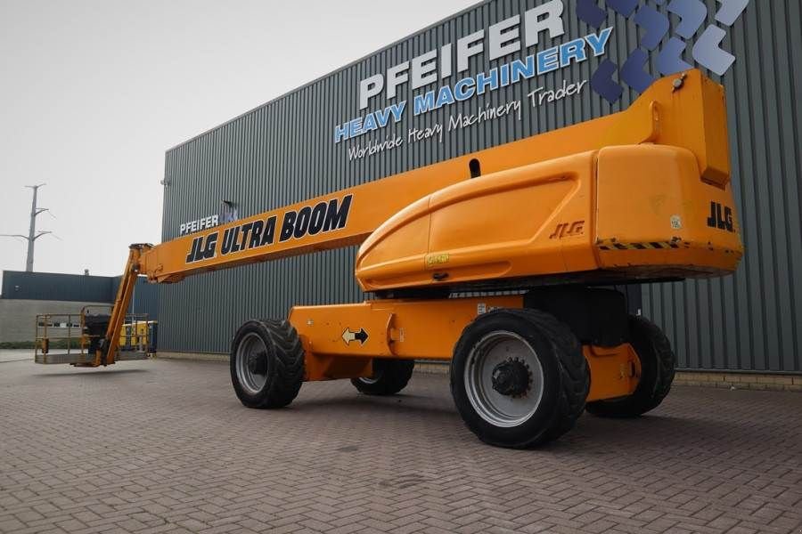 Teleskoparbeitsbühne des Typs JLG 1350SJP Diesel, 4x4x4 Drive 43.3m Working Height,, Gebrauchtmaschine in Groenlo (Bild 9)