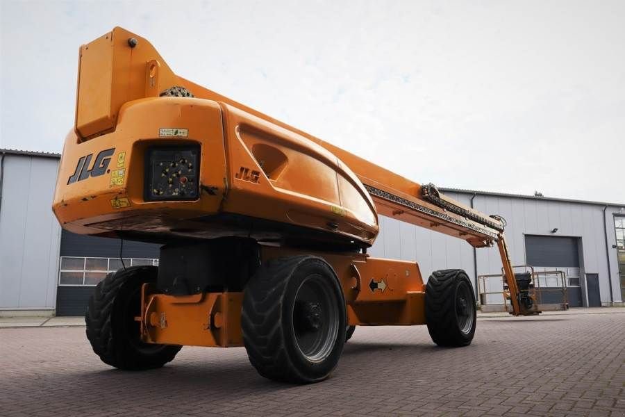 Teleskoparbeitsbühne van het type JLG 1350SJP Diesel, 4x4x4 Drive 43.3m Working Height,, Gebrauchtmaschine in Groenlo (Foto 2)