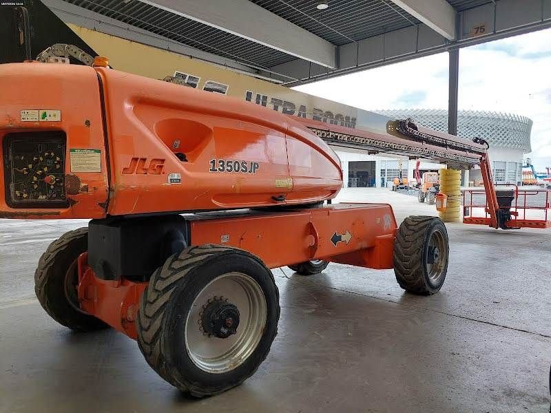 Teleskoparbeitsbühne van het type JLG 1350SJP, Gebrauchtmaschine in Waregem (Foto 5)