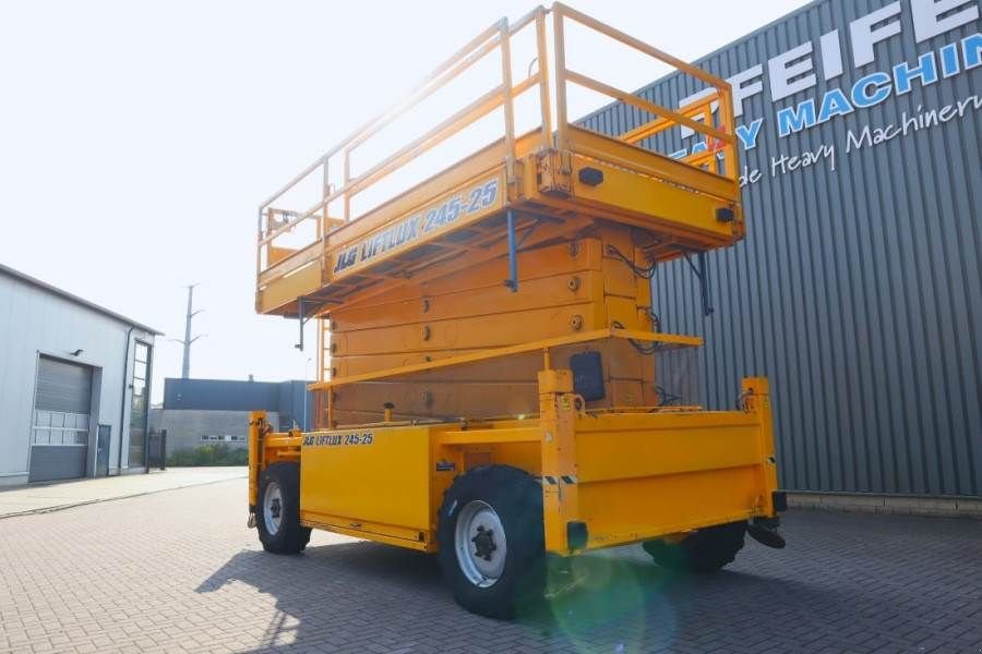 Teleskoparbeitsbühne от тип JLG 245-25 Diesel, 4x4 Drive, 26m Working Height, 750k, Gebrauchtmaschine в Groenlo (Снимка 10)