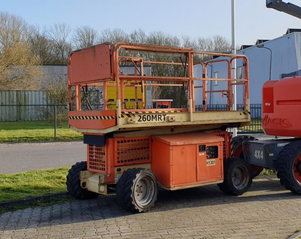 Teleskoparbeitsbühne van het type JLG 260MRT 10 meter werkhoogte RT 4x4, Gebrauchtmaschine in Marrum (Foto 1)